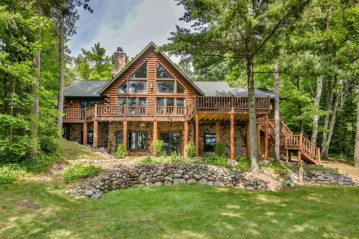 12873 Sand Lake Dr N, Lac Du Flambeau, WI 54538