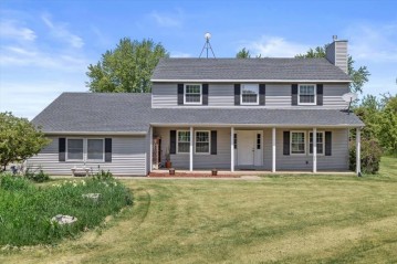 22414 31st St, Brighton, WI 53104-9738