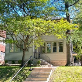 3216 N Cambridge Ave, Milwaukee, WI 53211-3026