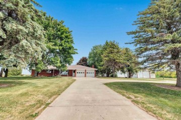 5055 Shirley Road, New Denmark, WI 54208