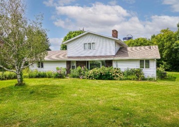 9073 Hogsback Road, Little River, WI 54139-9431