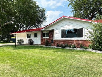 521 2nd Street, Randolph, WI 53956