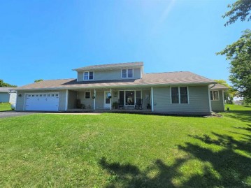 W10428 Church Road, Waupun, WI 53963