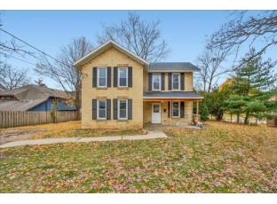 1525 Troy Dr Madison, WI 53704