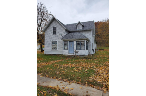 1015 S Sheldon St, Richland Center, WI 53581