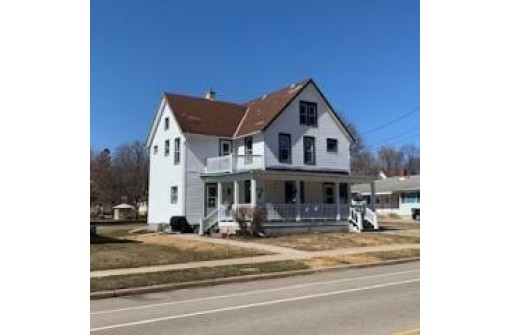 5708-5710 Main St, McFarland, WI 53558