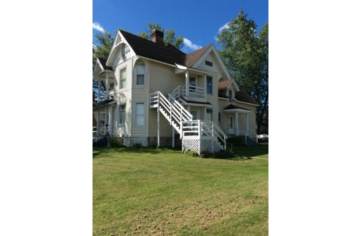 1105 Mclean Ave, Tomah, WI 54660