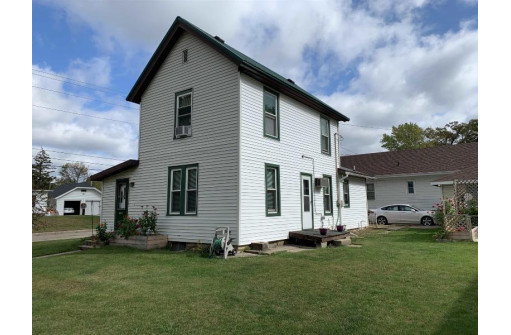 395 N Jefferson St, Richland Center, WI 53581