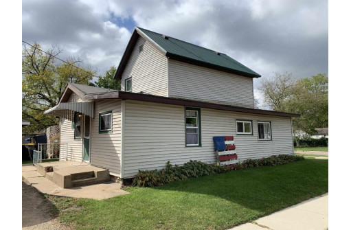 395 N Jefferson St, Richland Center, WI 53581