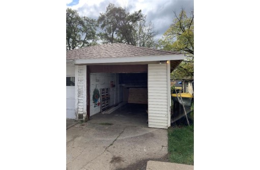 395 N Jefferson St, Richland Center, WI 53581