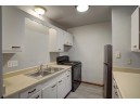 1909 Sherman Ave 11, Madison, WI 53704