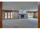 129 Glenn Dr, Cottage Grove, WI 53527