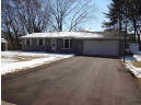 521 Hyland Dr, Stoughton, WI 53589