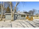 224 S Main St, Columbus, WI 53925