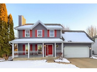 1705 Apple Dr Sun Prairie, WI 53590