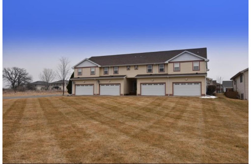 203 Wyalusing Dr, Madison, WI 53718