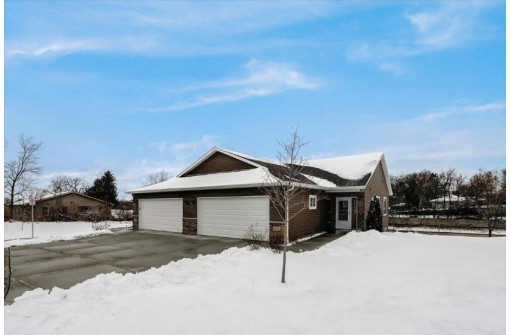 4721 Lorraine Way, McFarland, WI 53558