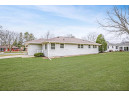 6827 Hubbard Ave, Middleton, WI 53562