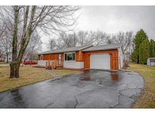 1489 N Page St Stoughton, WI 53589