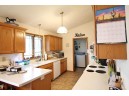 2320 Stonefield Ln, Janesville, WI 53546