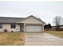 2320 Stonefield Ln, Janesville, WI 53546