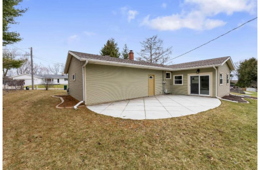 3376 Kuehling Dr, McFarland, WI 53558