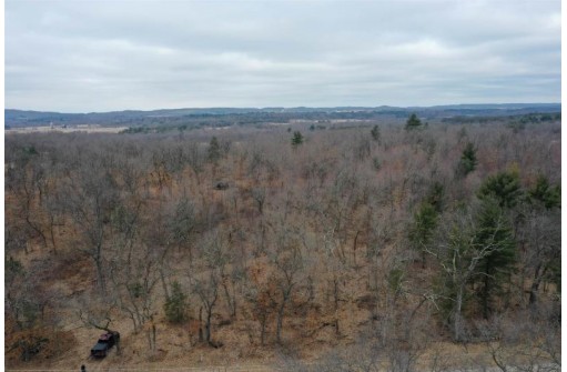 10 +/- ACRES Coon Bluff Rd, Reedsburg, WI 53959