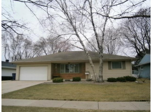 1027 N Martin Rd Janesville, WI 53545