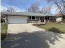 1009 Somerset Dr, Janesville, WI 53546