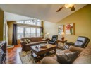 3008 Edmonton Dr, Sun Prairie, WI 53590