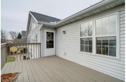 3008 Edmonton Dr, Sun Prairie, WI 53590