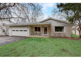 2614 Independence Ln Madison, WI 53704