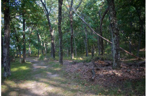 N7179 Timber Ridge Ln, Mauston, WI 53948