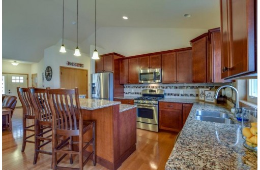 4030 Red Hawk Run, Black Earth, WI 53515