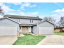 233 Cody Cir, Marshall, WI 53559