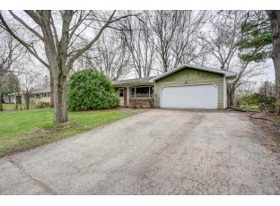 2803 Lyman Ln Fitchburg, WI 53711-5339