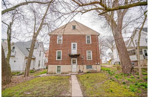 1028 Erin St 3, Madison, WI 53715