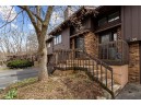 35 Hickory Hollow Dr, Madison, WI 53705