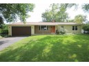 2806 Ledgemont St, Fitchburg, WI 53711