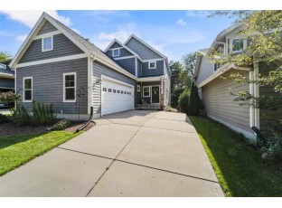 9 Cedarberry Cir Verona, WI 53593