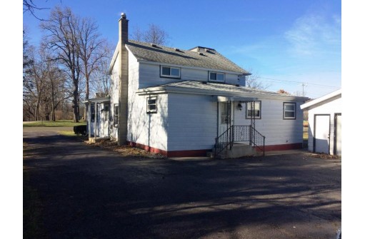 N1358 Fair St, Lodi, WI 53555