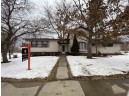 735 W State St, Mauston, WI 53948