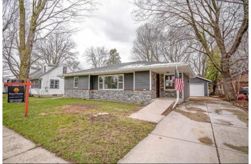 135 Franklin St, Oregon, WI 53575