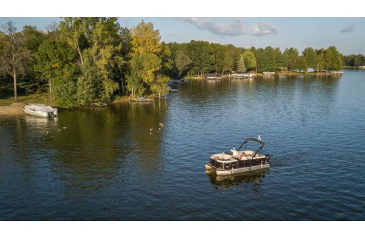 330 New Market Ct, Nekoosa, WI 54457