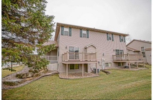 6701 Pima Dr, Madison, WI 53719