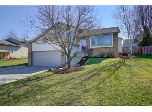 5315 Leanne Ln McFarland, WI 53558