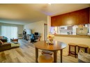 2434 Independence Ln 107, Madison, WI 53704