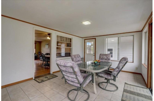 4739 Meadowview Rd, Madison, WI 53711