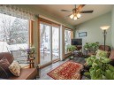 400 Lawn St, Cambridge, WI 53523-8904