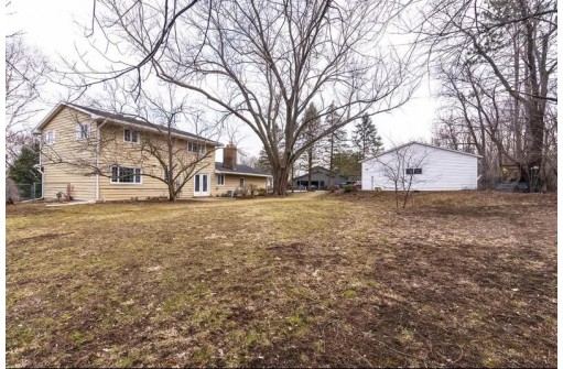 2335 County Road Ab, McFarland, WI 53558